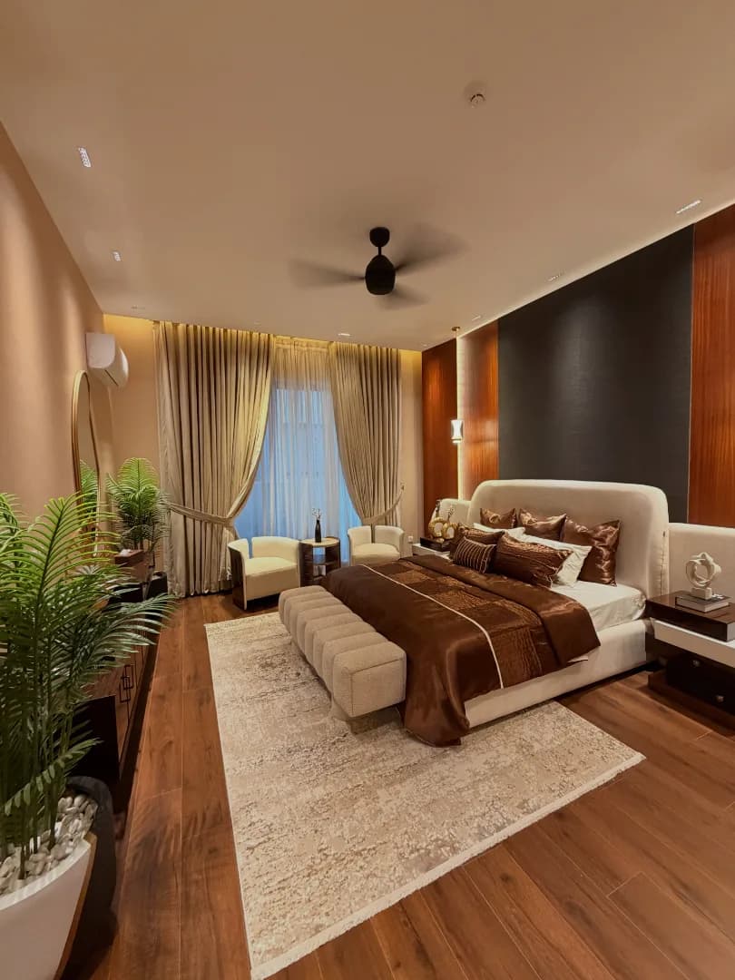 Exquisite 1 Kanal Luxury House for Sale in DHA Phase 6, Lahore - Photo 2
